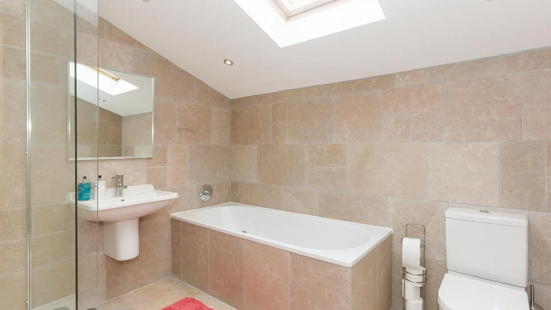 Sands Farm Cottage Luddendenfoot بيت للعطل