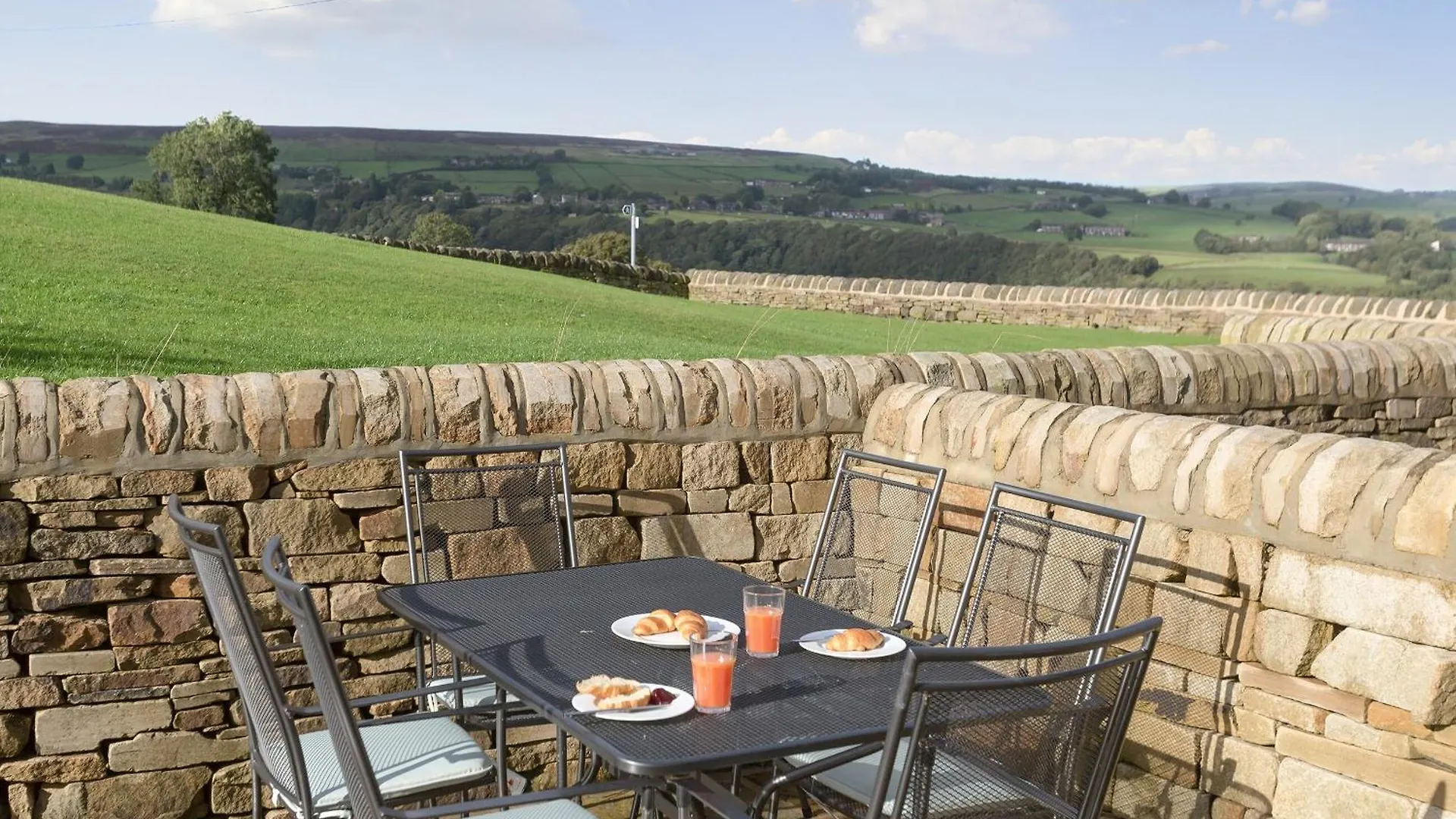 Sands Farm Cottage Luddendenfoot